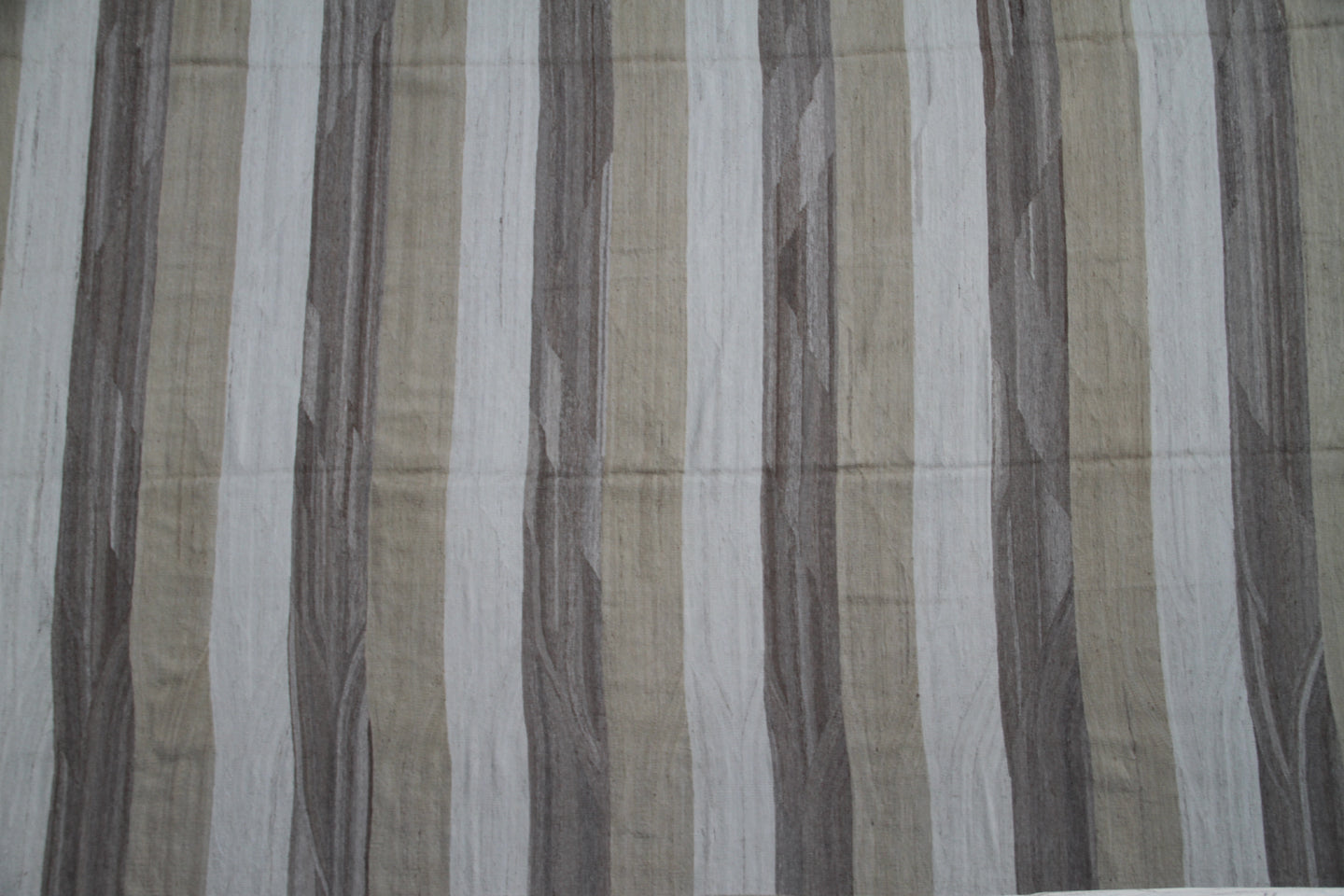 11'x16' Ariana Striped Kilim Rug