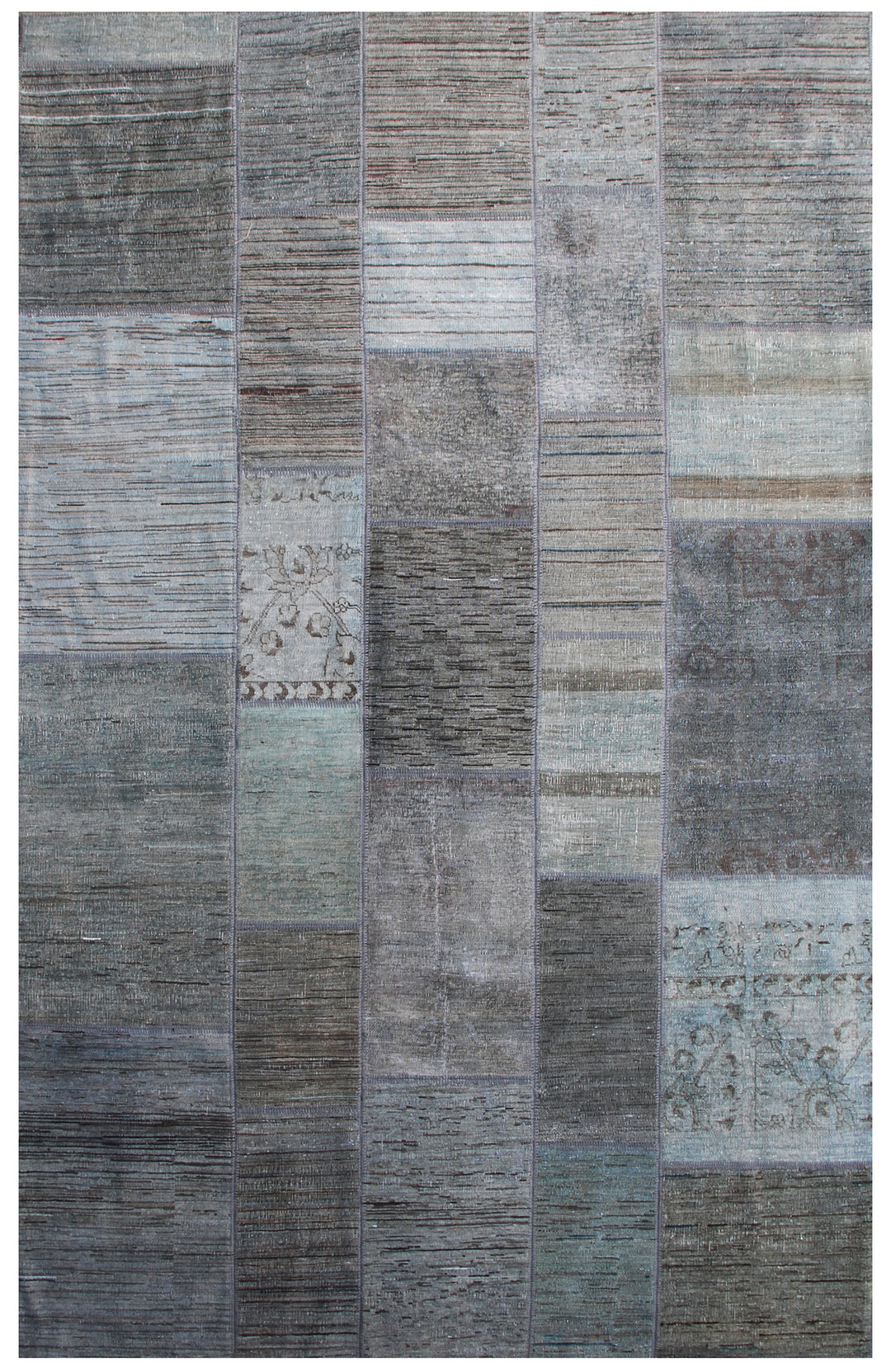 7'x10' Grey Ariana Patchwork Wool Rug
