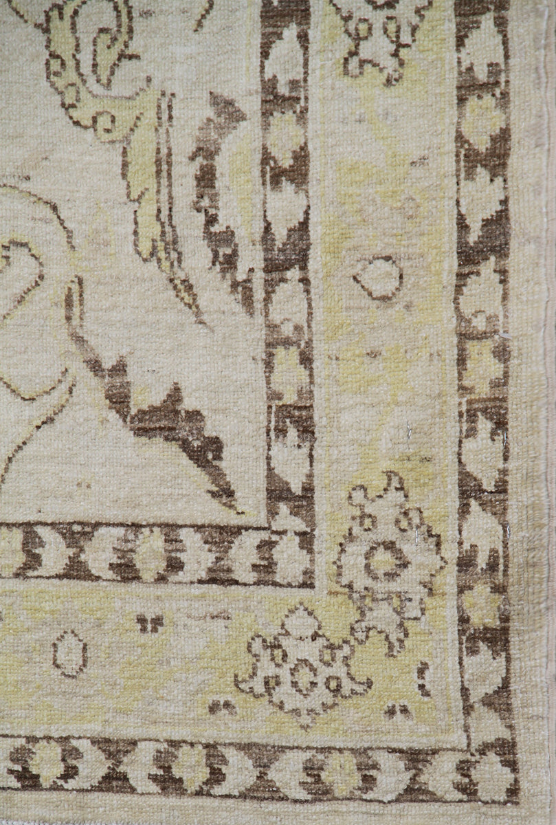 4x6 Ariana Luxury Rug