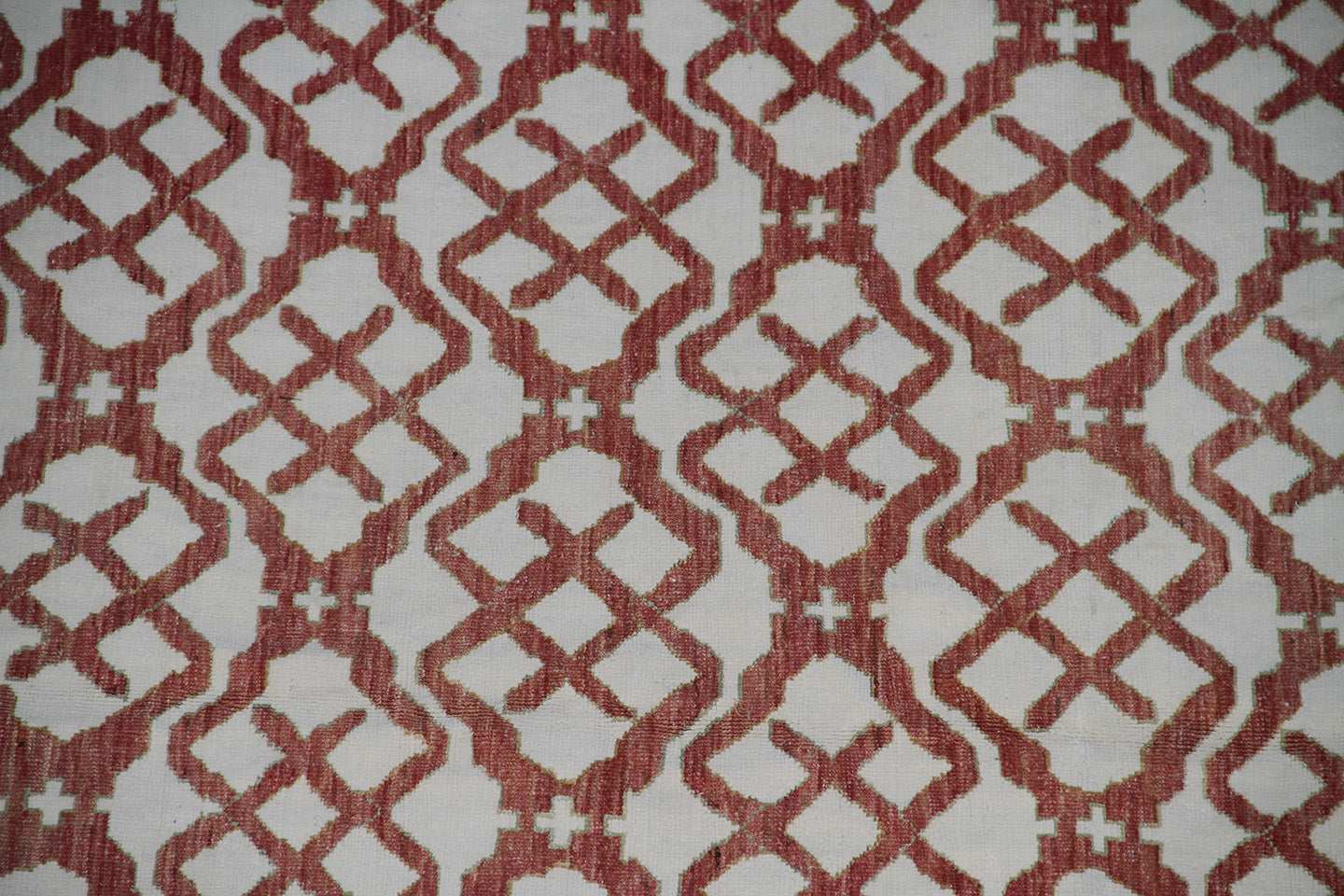 8x8 Square Ariana Modern Rug