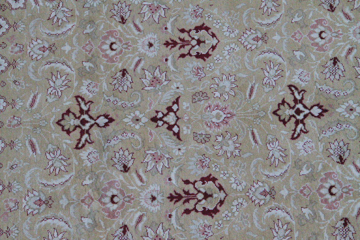 8'x10' Romanian Hand Knotted Rug