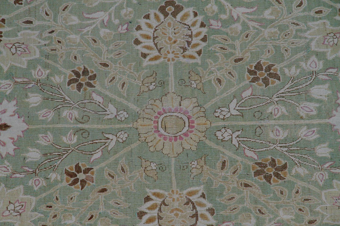 10x14 Green Wool and Silk Tabriz Vase Design Ariana Luxury Rug