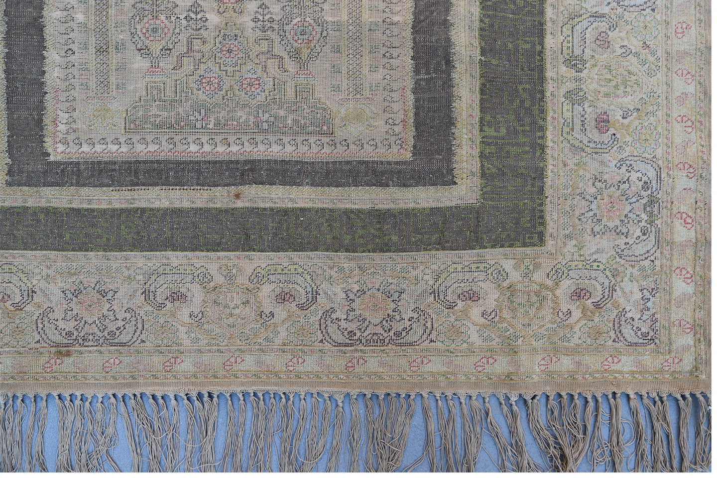 5'x7' Antique Turkish Rug with Metal