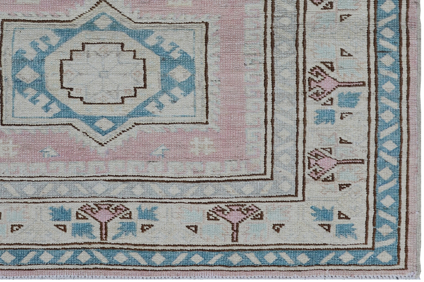 3'x4' Small Pink Ariana Hazara Rug