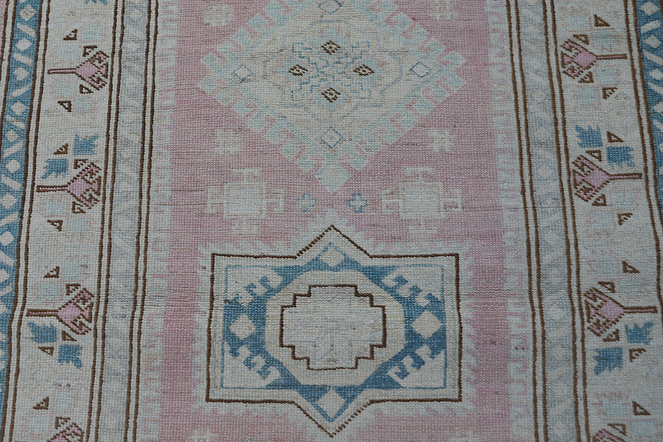 3'x4' Small Pink Ariana Hazara Rug