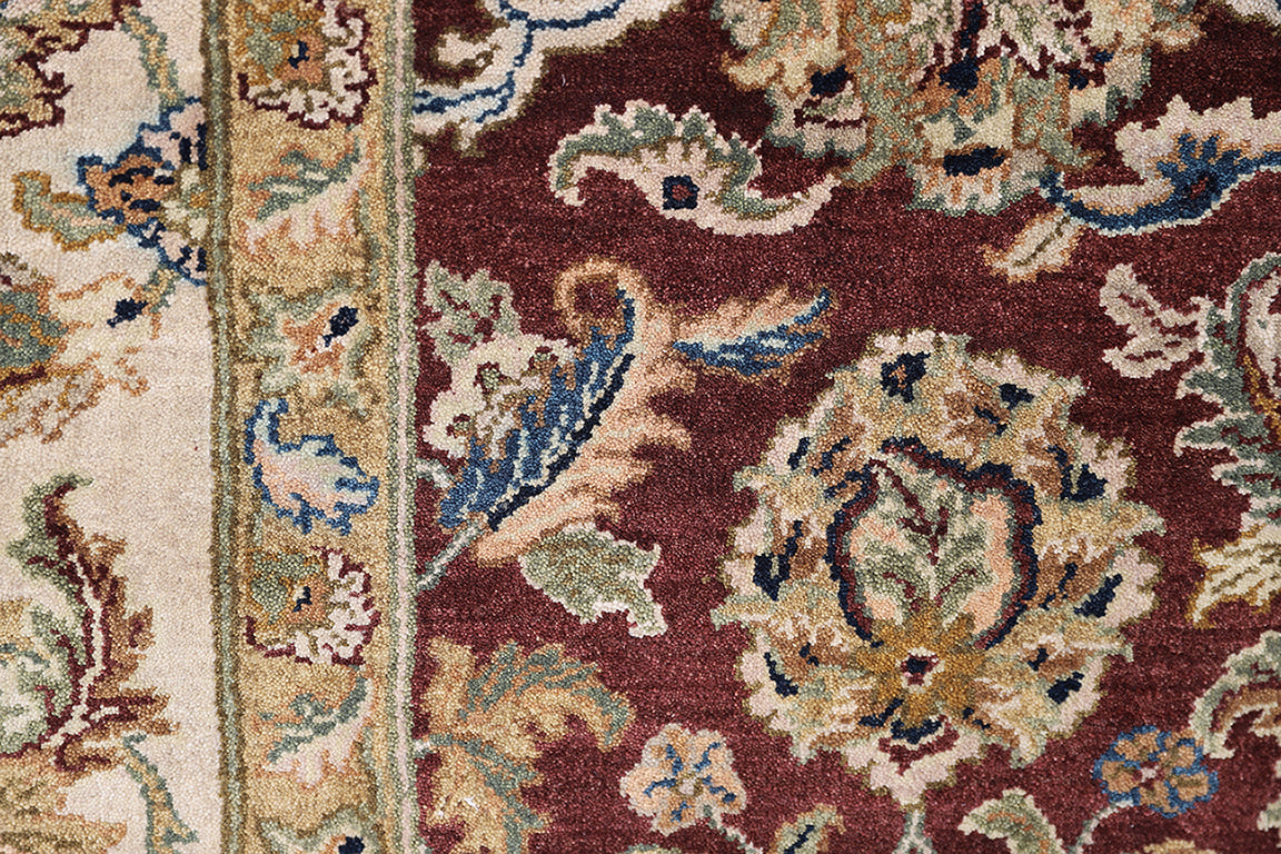 8'x10' Burgundy Agra Design Indian Rug