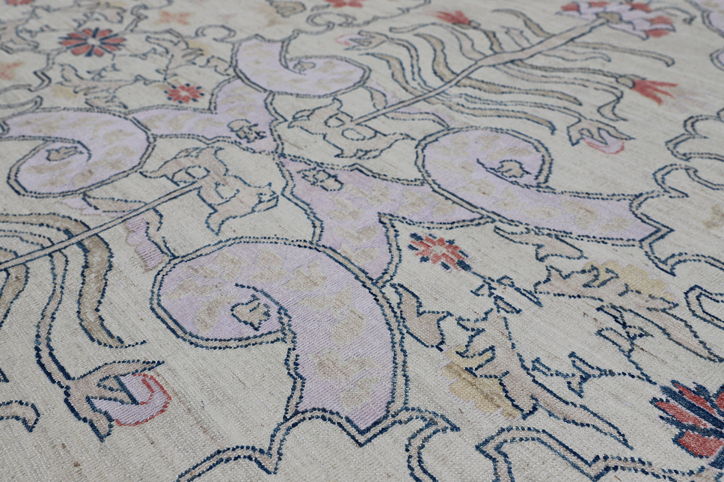 10' x 16' Ariana Floral Light Ivory Rose Peach with Navy Border Transitional Rug