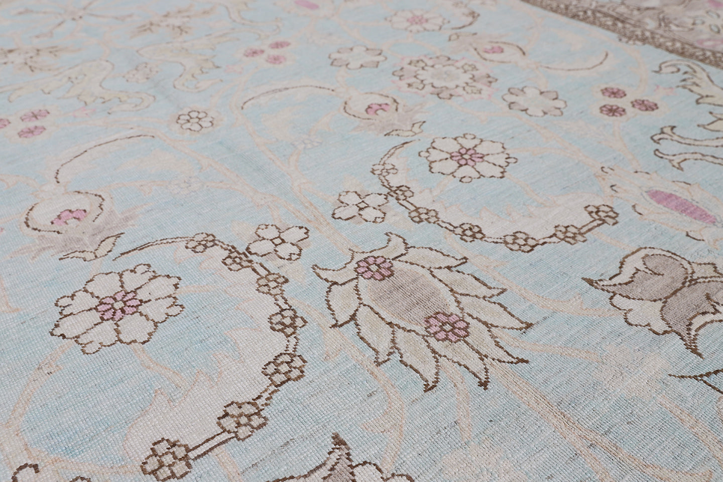 6'x10' Ariana Tabriz Design Blue Ivory Rug