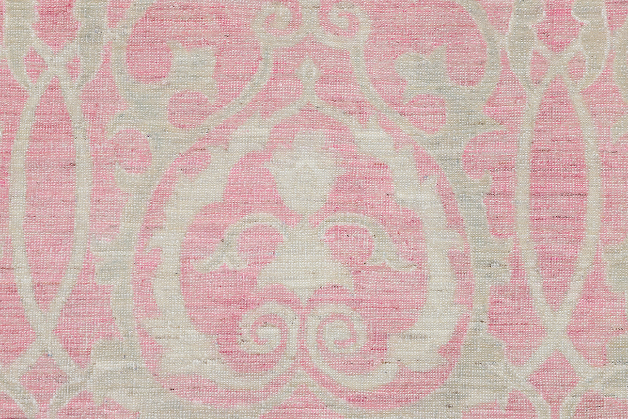 10x12 Pink and Cream Traditional Fine Rug