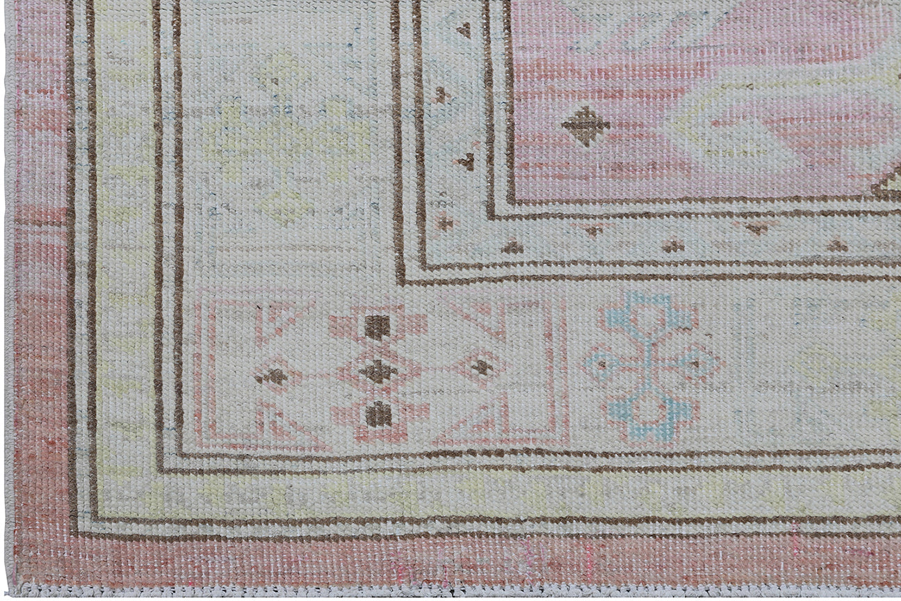 3'x9' Ariana Kazak Design Pink Ivory Hallway Runner Rug