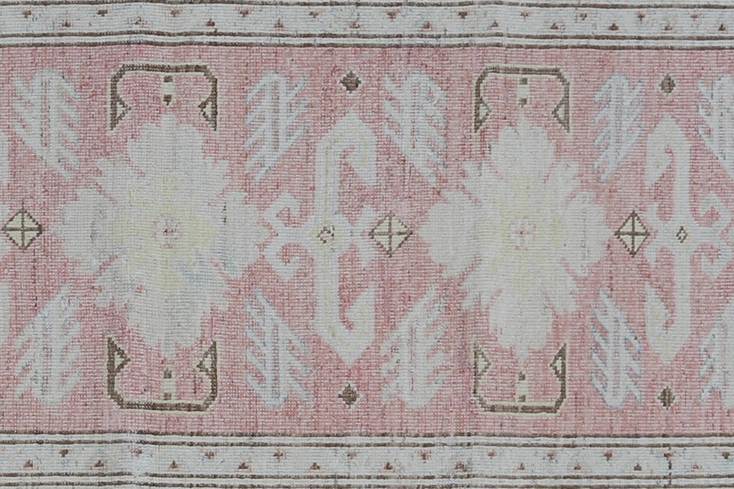 3'x9' Ariana Kazak Design Pink Ivory Hallway Runner Rug