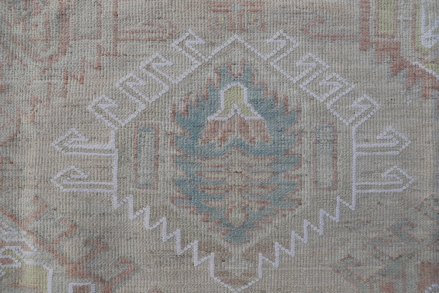 5'x8' Ariana Caucasian Design Ivory Blue Copper Cream Hazara Rug