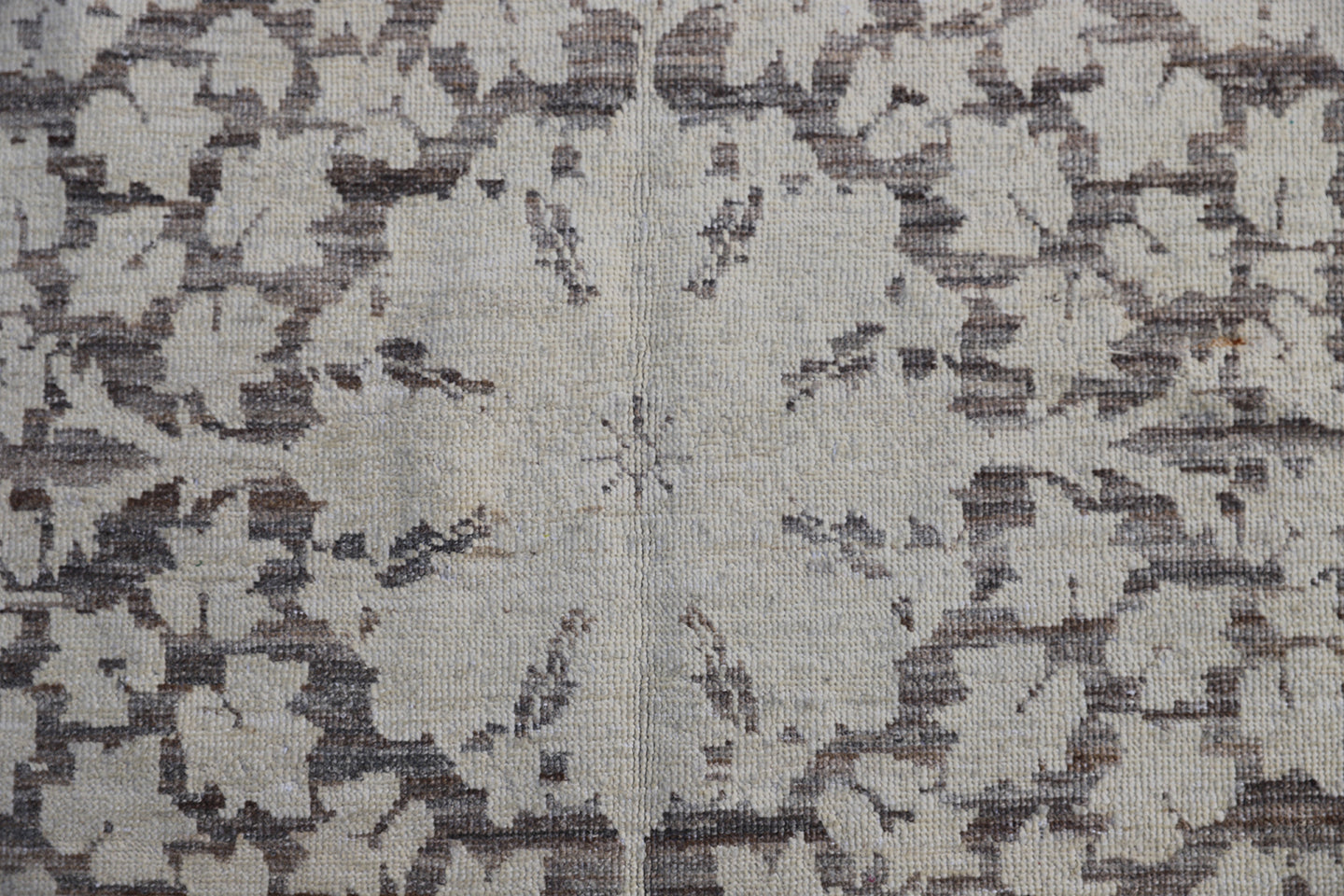 2'x2' Ariana Floral Square Brown Ivory Rug