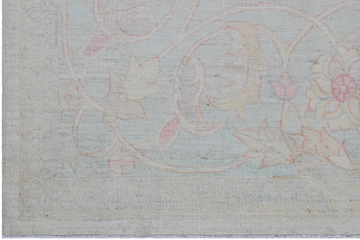 6'x10' Ariana Tabriz Design Ivory Blue Pink Rug