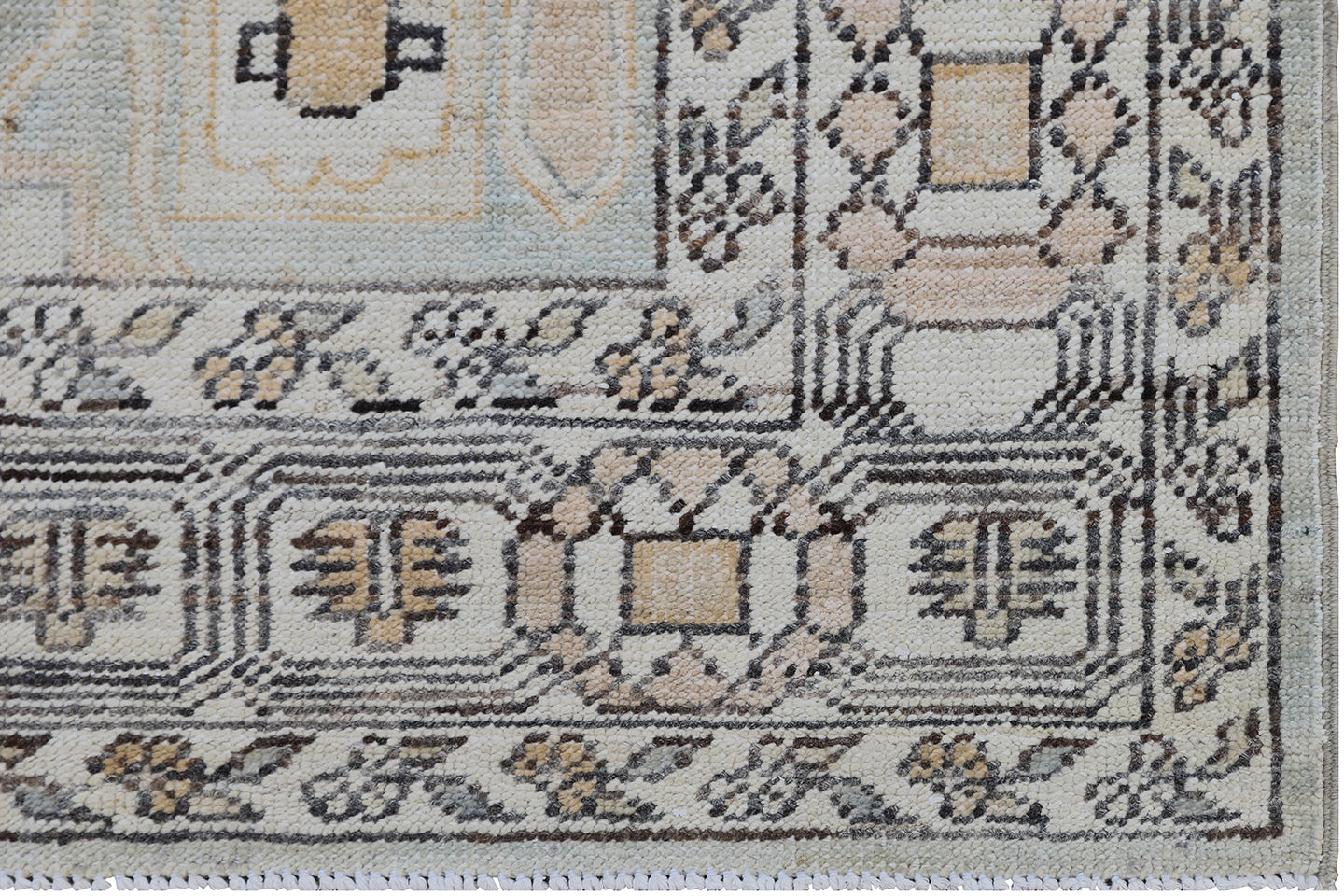 4'x6' Ariana Bakhshayesh Design Soft Blue Grey Border Rug