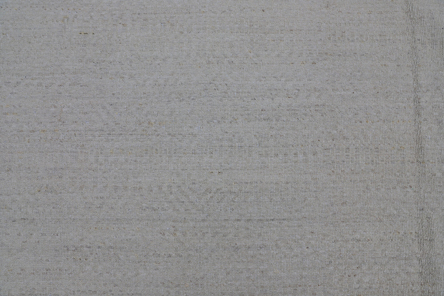 9'x12' Ariana Solid Off White Ivory Rug