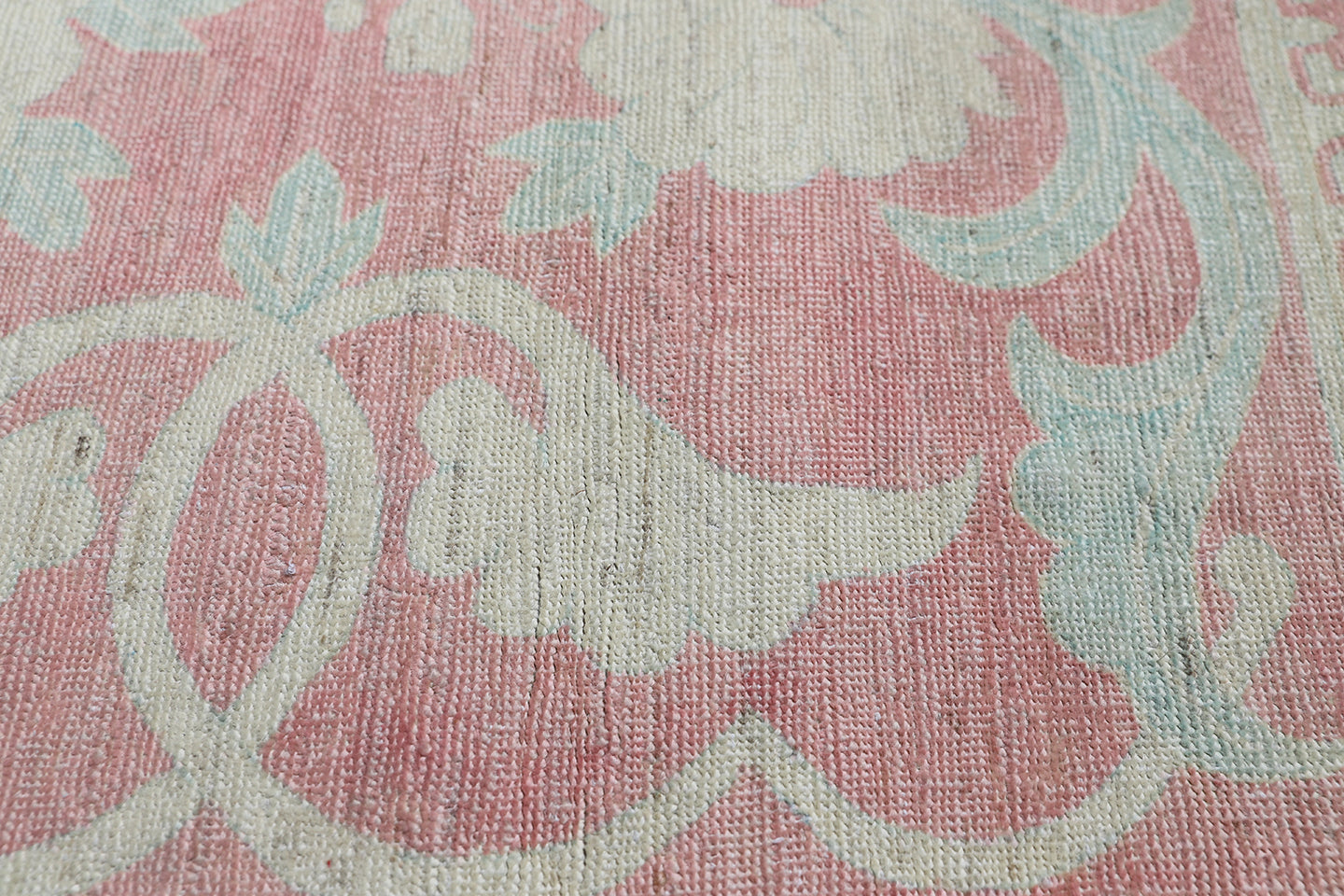 3'x5' Ariana Traditional Pink Ivory Soft Blue Rug