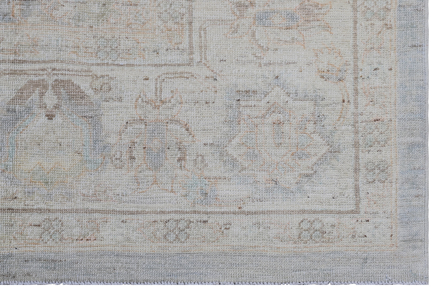 6' x 9' Ariana Fine Traditional Agra Design Rug