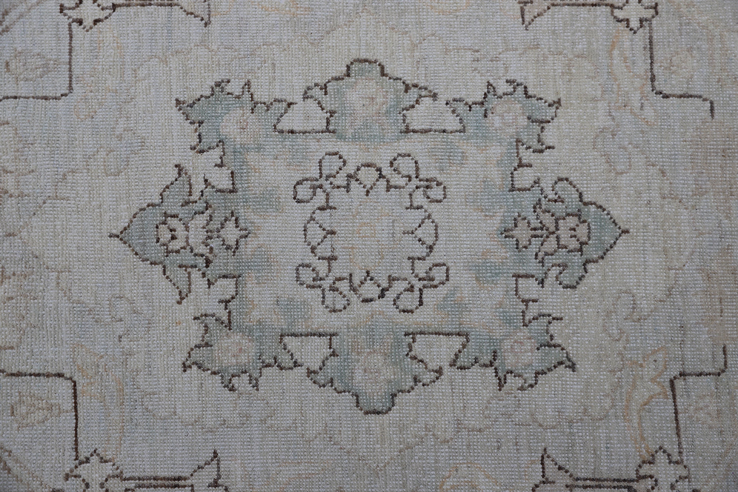 4'x6' Ariana Agra Design Small Size Rug