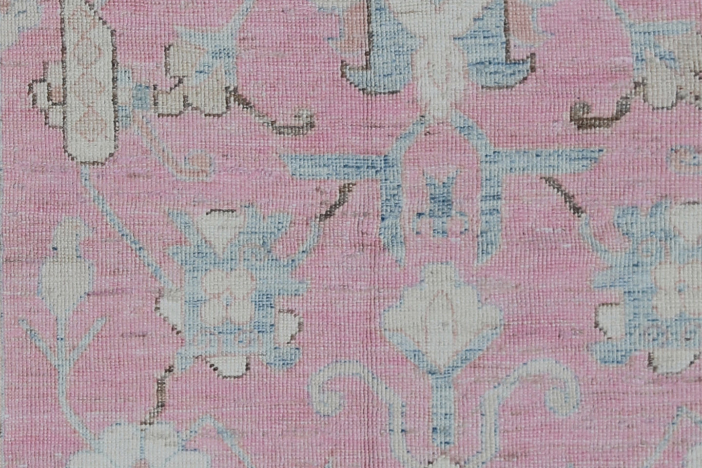 4'x6' Ariana Caucasian Pink Ivory Hazara Rug