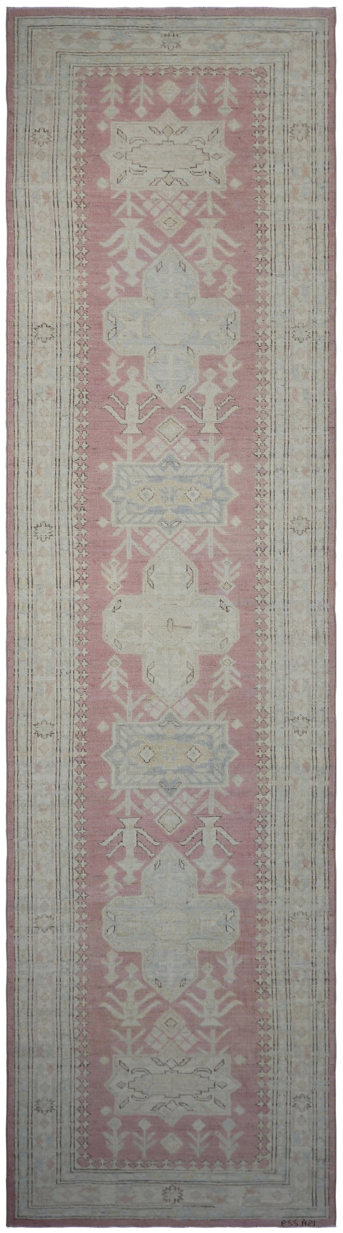 3'x10' Ariana Caucasian Pink Ivory Hazara Runner