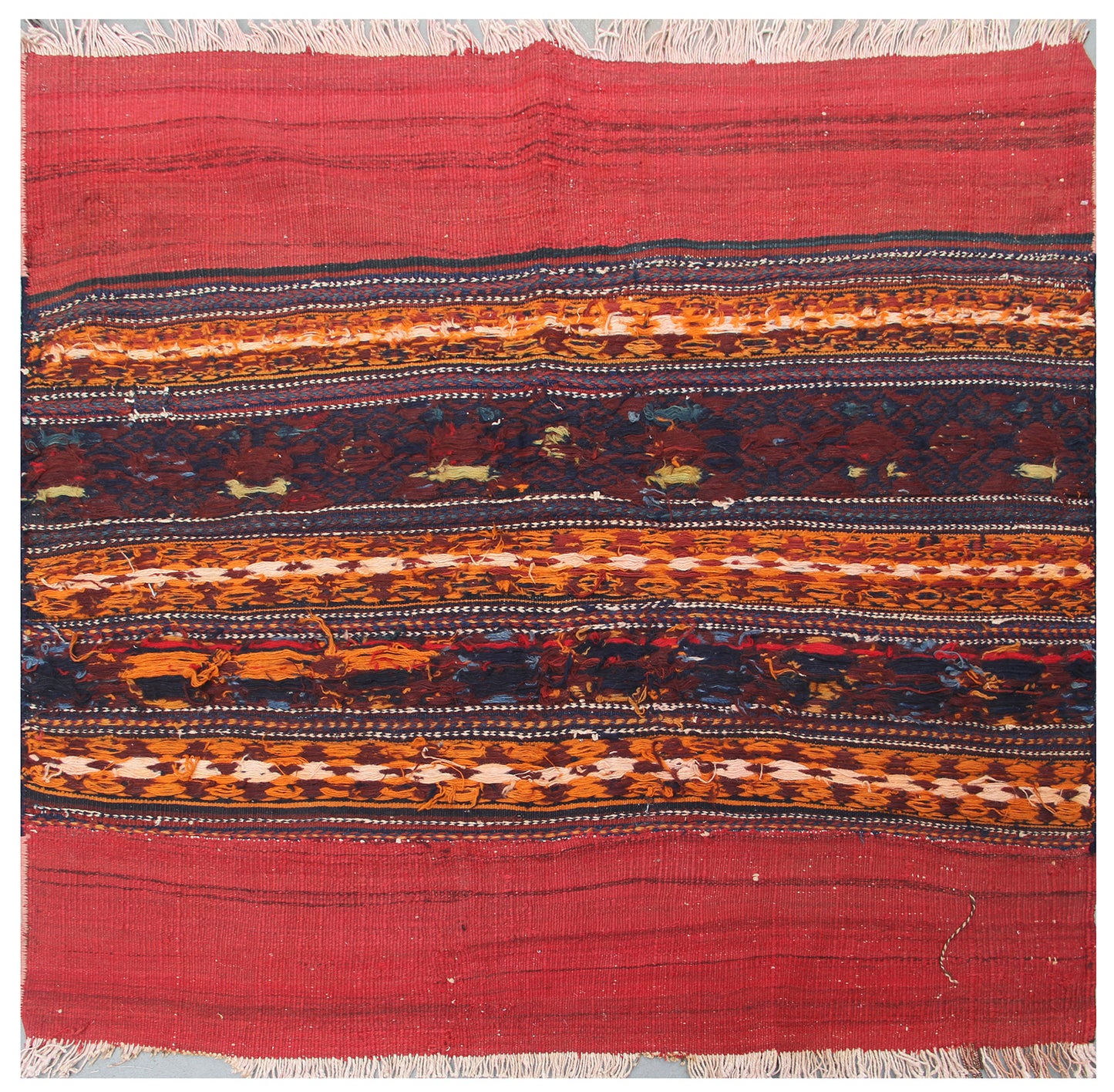 3'x4' Triabal