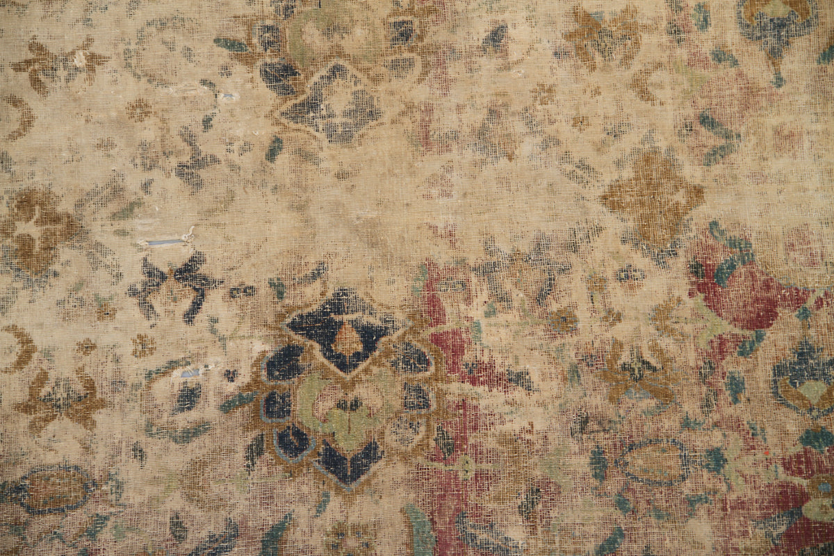 4'x11' Antique 16th. Century Persian Isfahan Rug