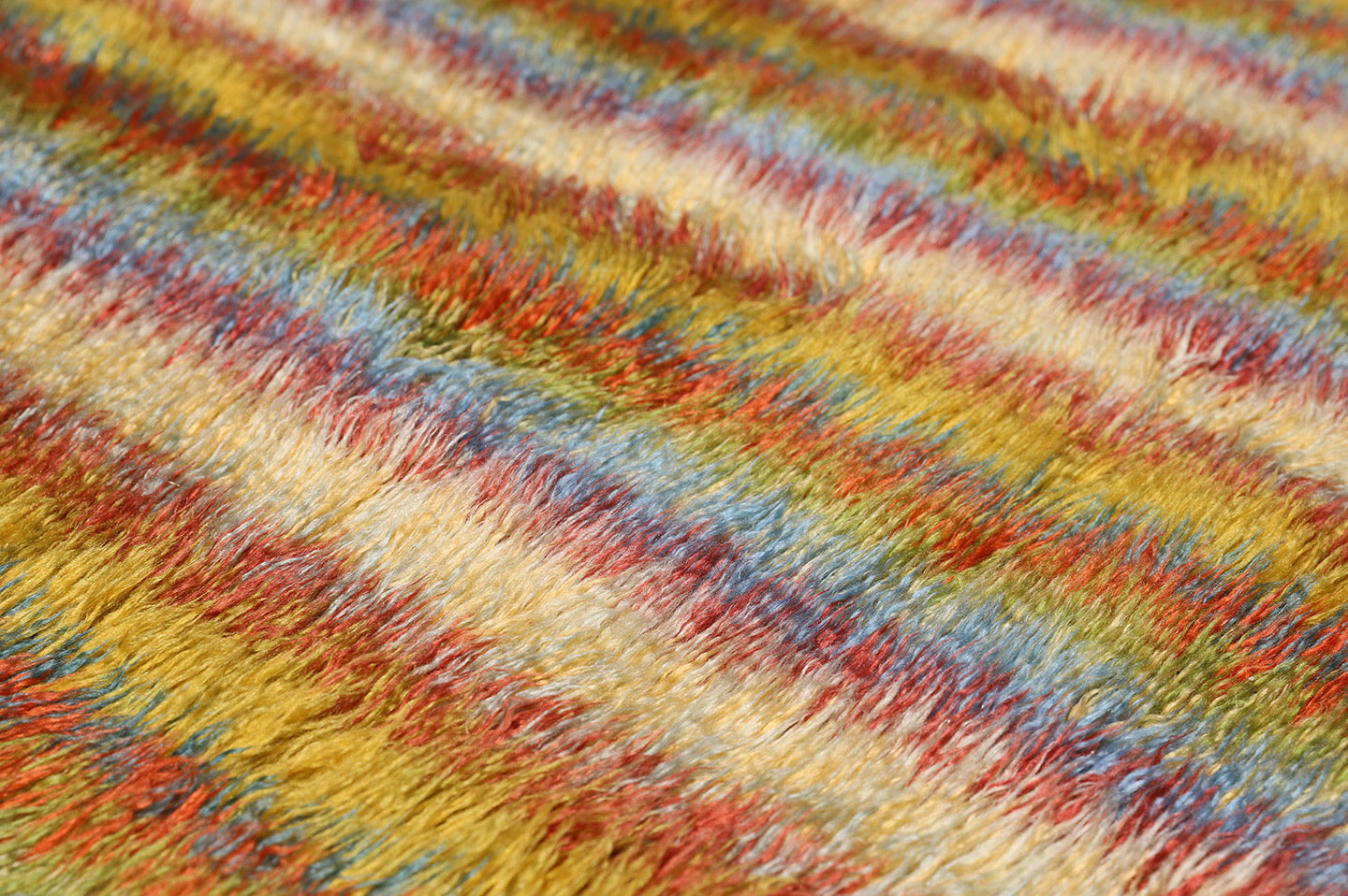 6x8 Retro Shag Rug