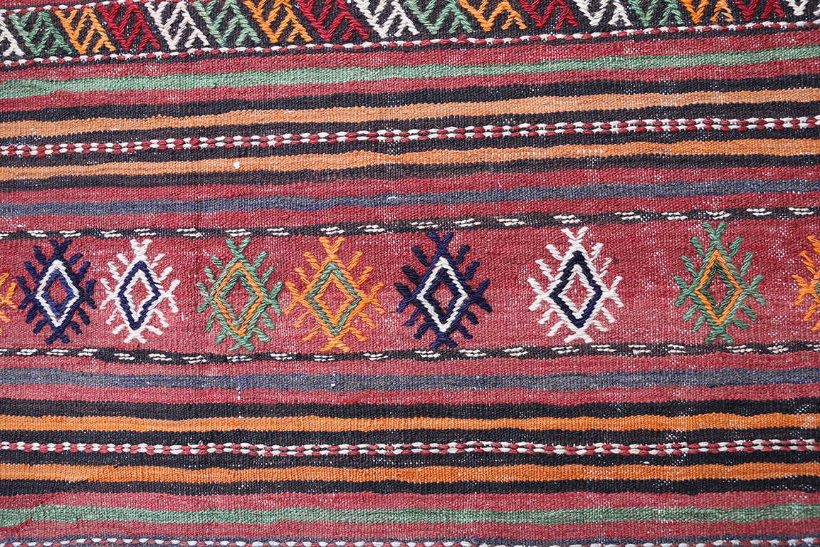 6'x10' Vintage Kurdish Kilim