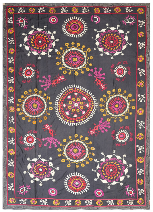 6'x9' Vintage Black Hand Embroidered Uzbek Suzani Tapestry Textile