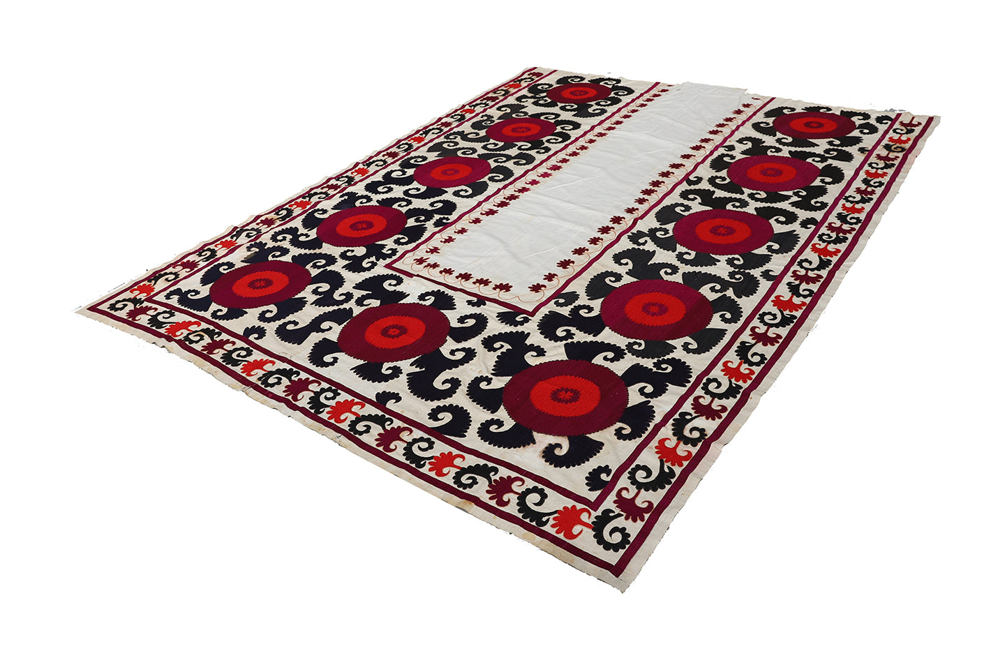 6'x8' White Uzbek Textile Door Cover