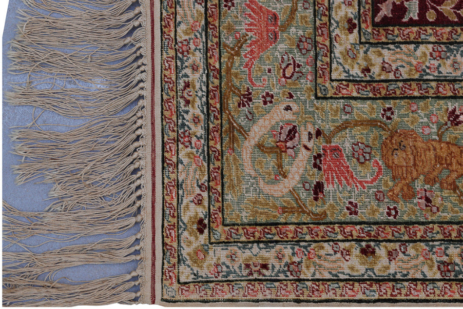 5'x7' Early 20th Century Turkish Kayseri Animal Motif Rug