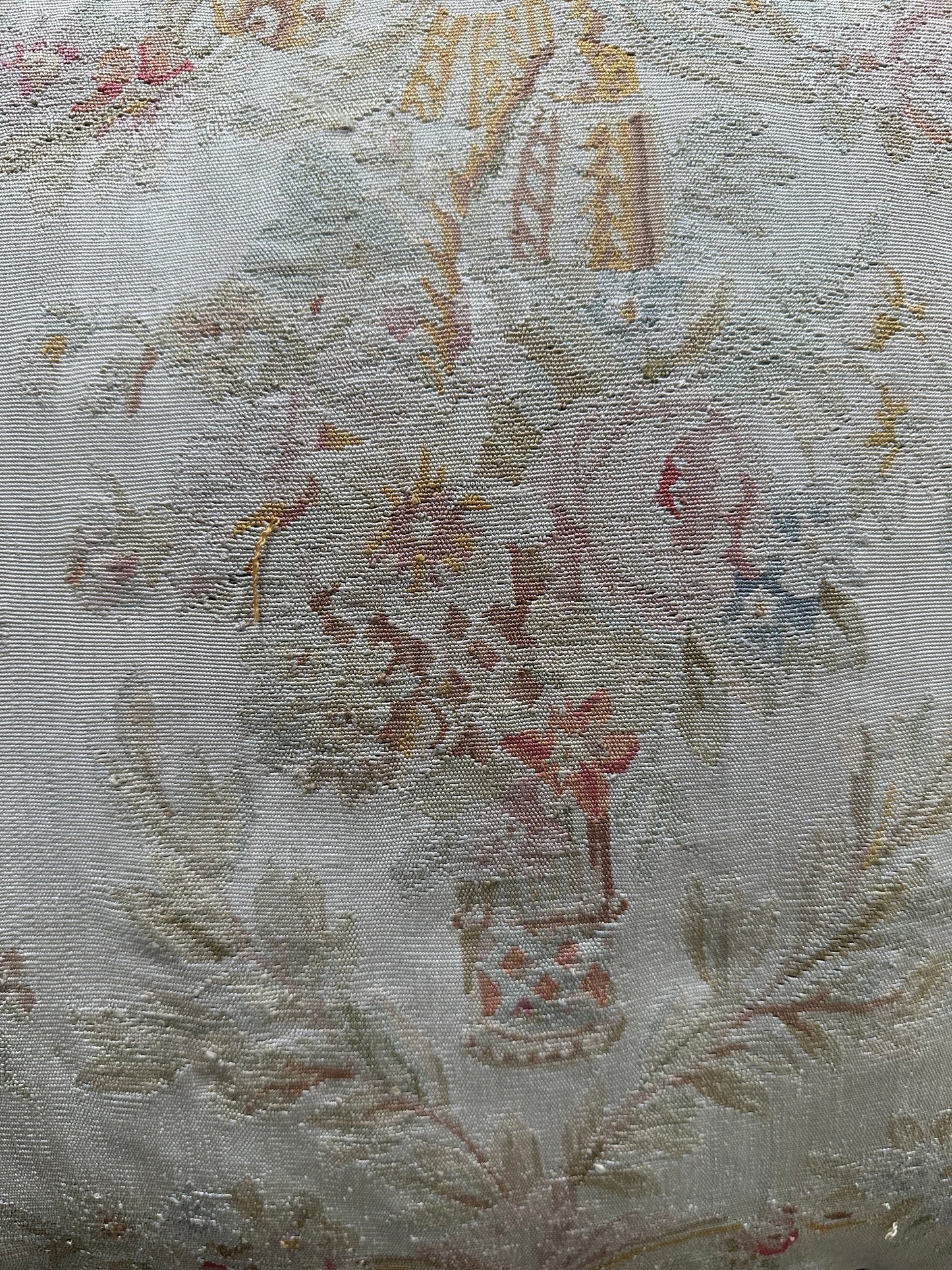 20"x20" Cream Floral Aubusson Pillow with Gold Tassels