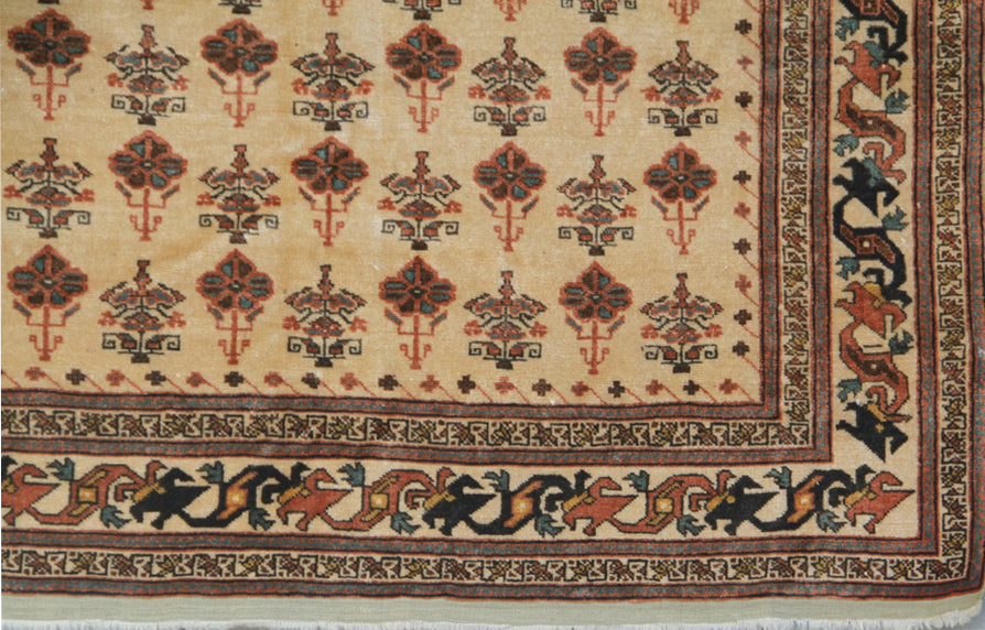 4x5 Unusual 100% Wool Very Fine Qutchan Rug