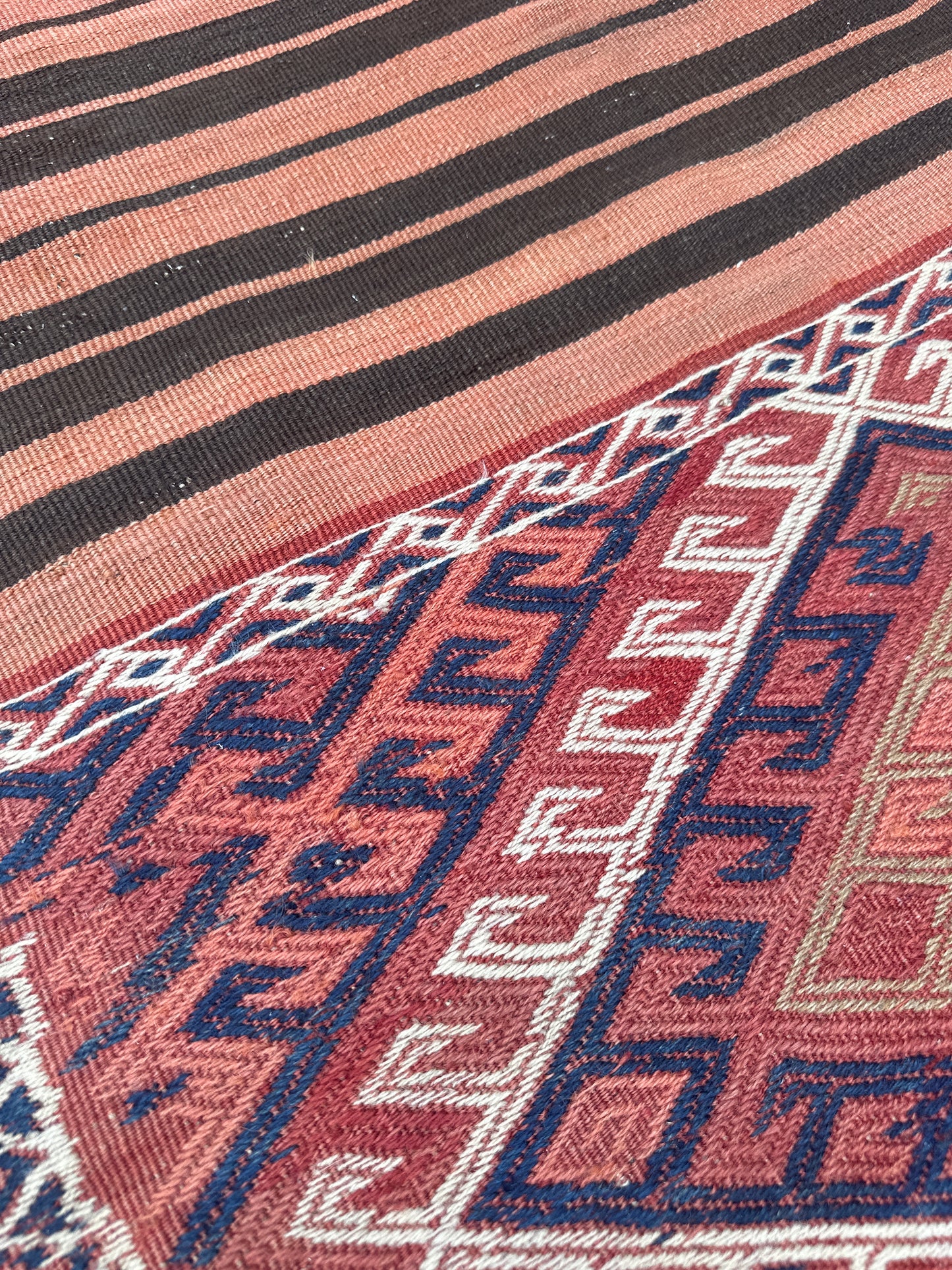 3’x6’ Vintage Tribal Woven Bag Face