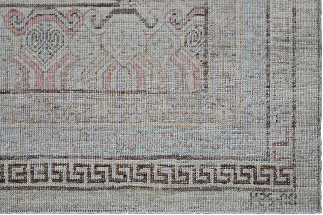 10'x13' Ariana Soft Green Pink Ivory Samarkand Rug Collection