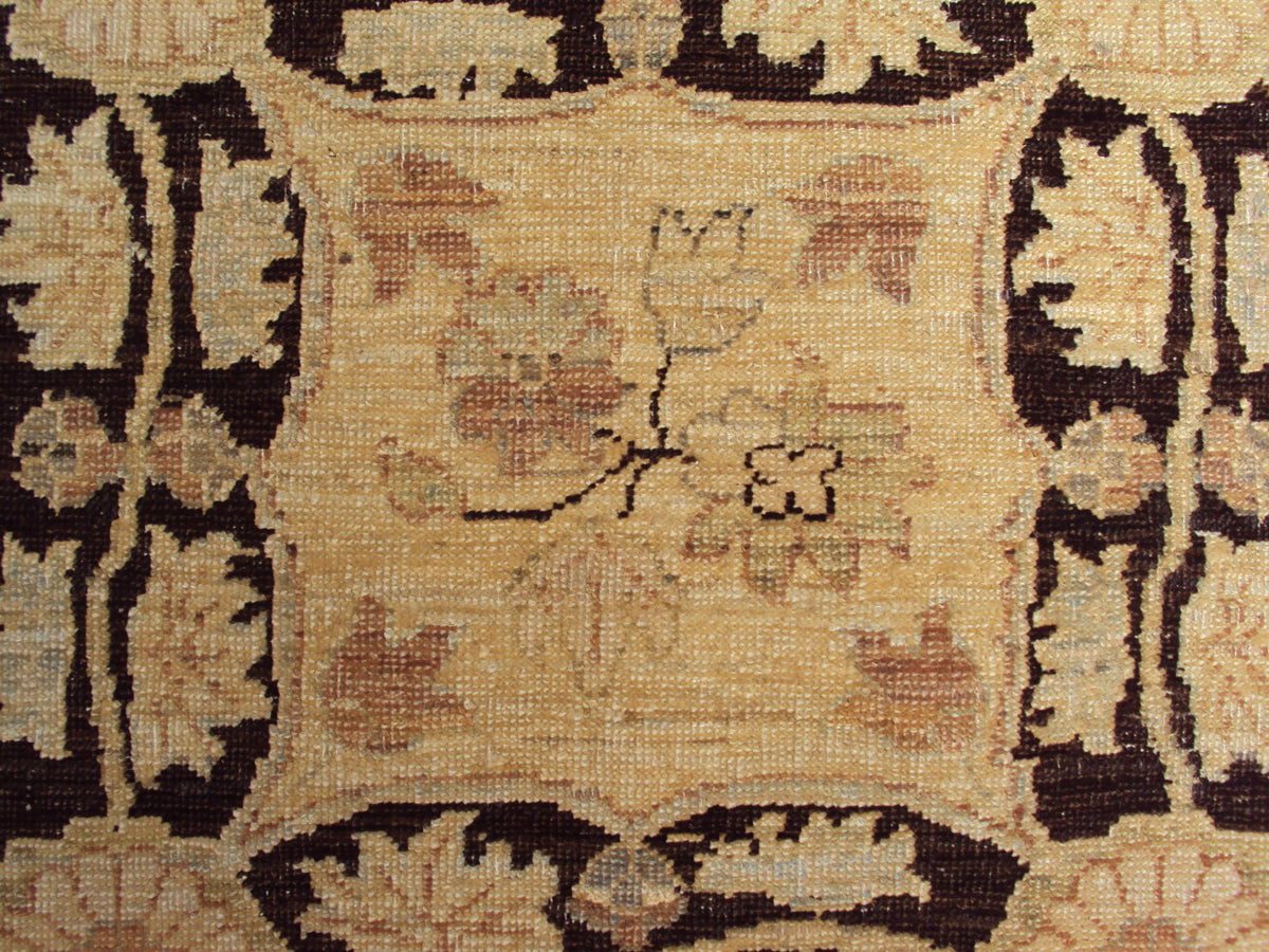 17x21 Large Choclate Brown And Gold Ariana Traditional Rug