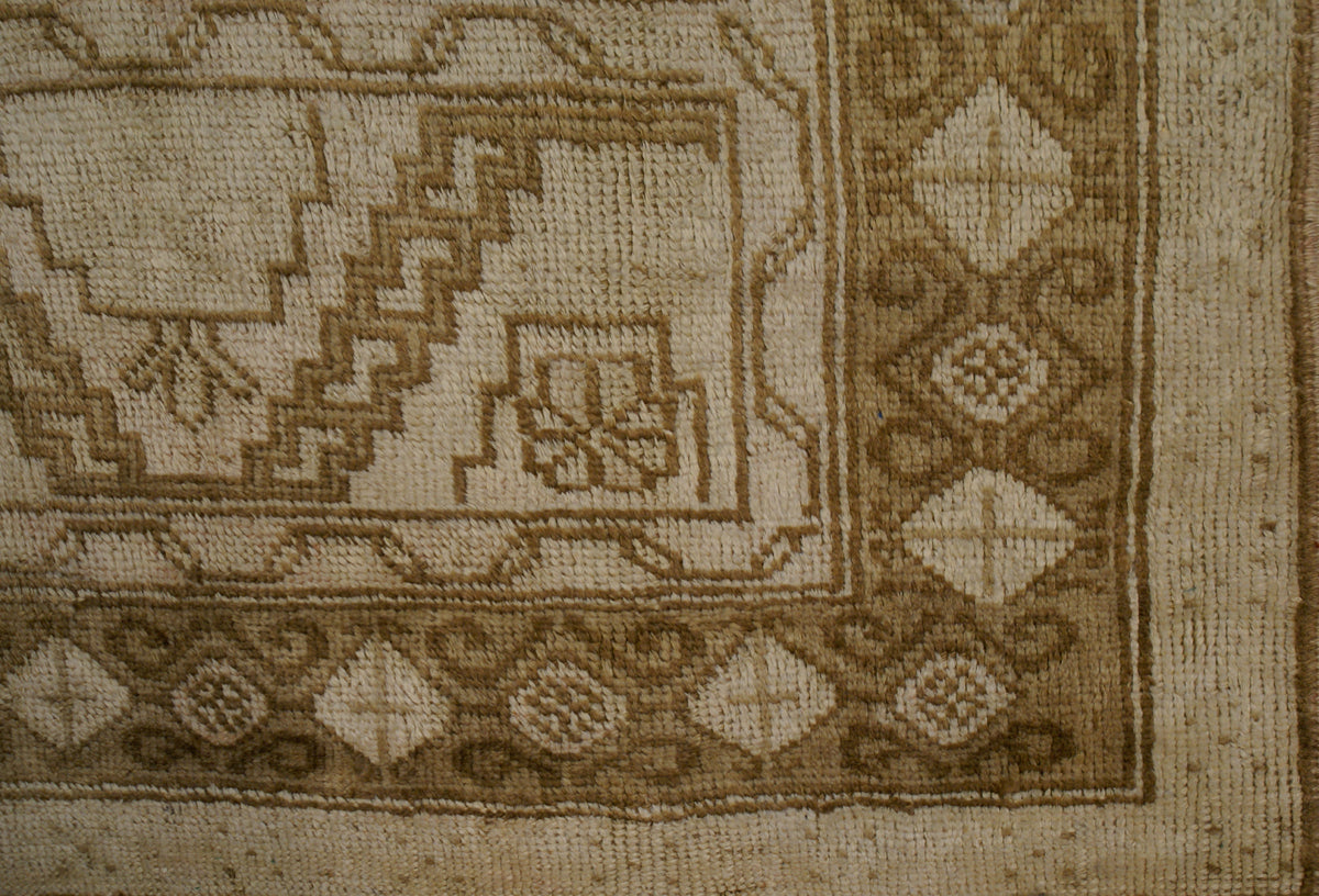 10.03 x 5.00 Vintage Turkish Area Rug