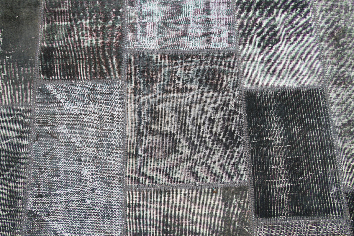 9.06 x 6.06 Grey Turkish Patchwork.