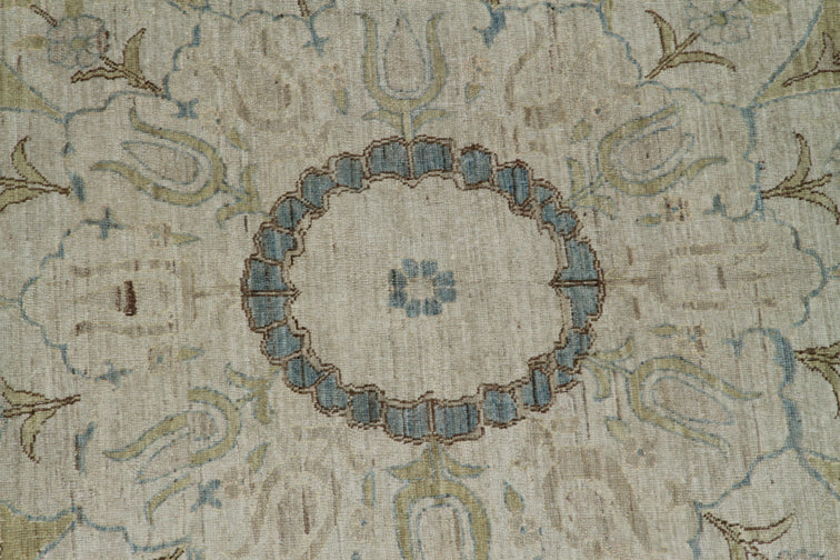 9.08 x 8.00 Soft Blue Ottoman Design Ariana Modern Area Rug