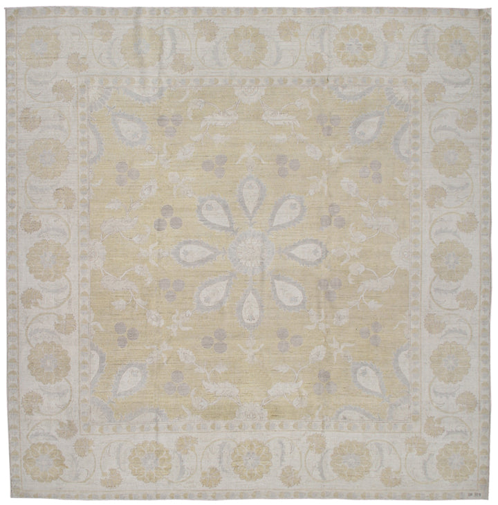 9.10 x 9.01 Fine Hand-Knotted Gold and Cream Ariana Transitional Area Rug