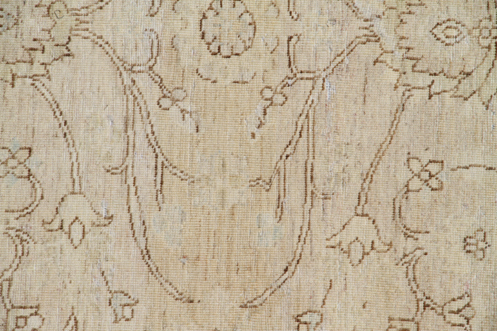 9'x12' Soft Pale Floral Design Ariana Vintage Collection Rug