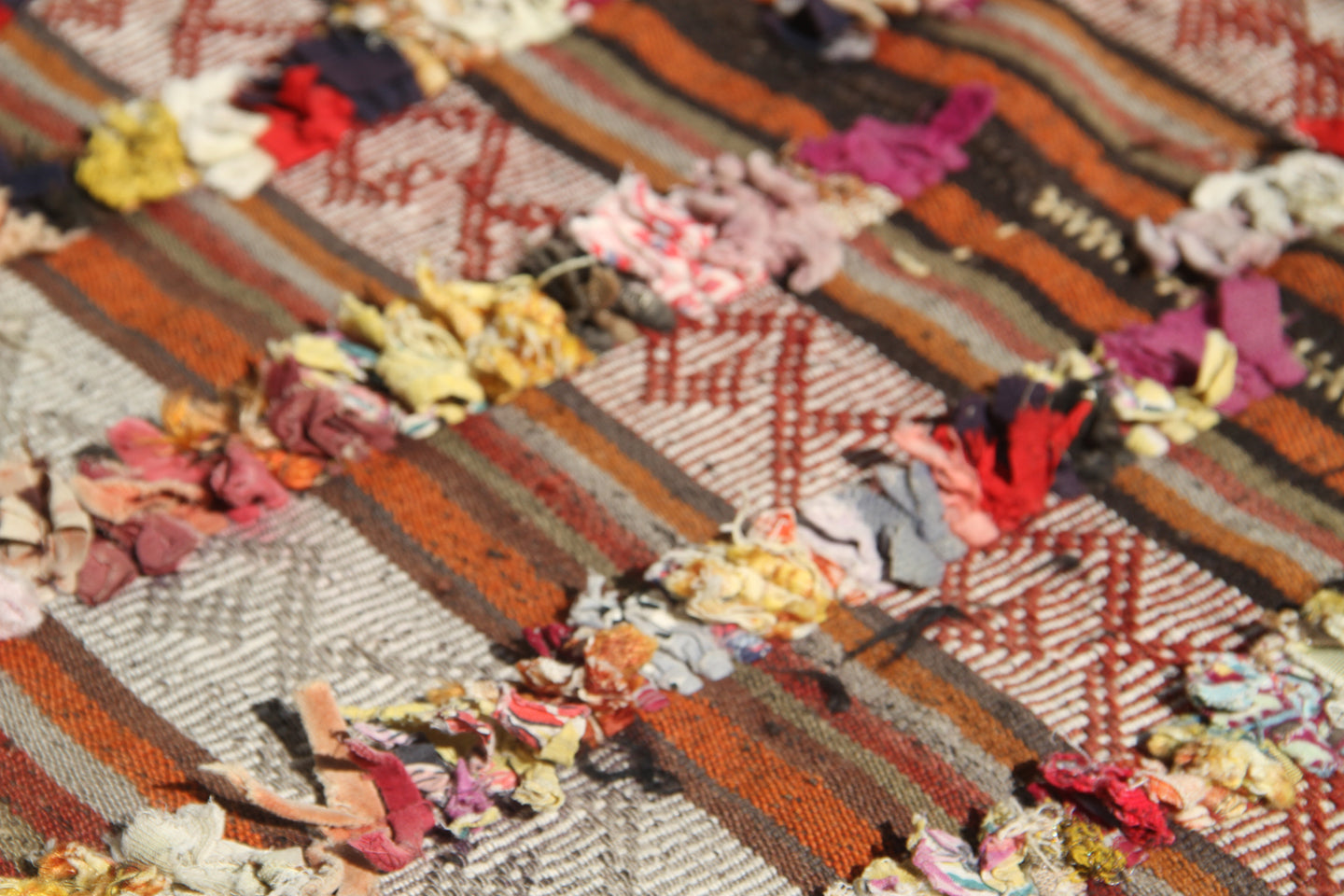 5x7 Hand Woven Wool Vintage Turkish Kilim With Tussles