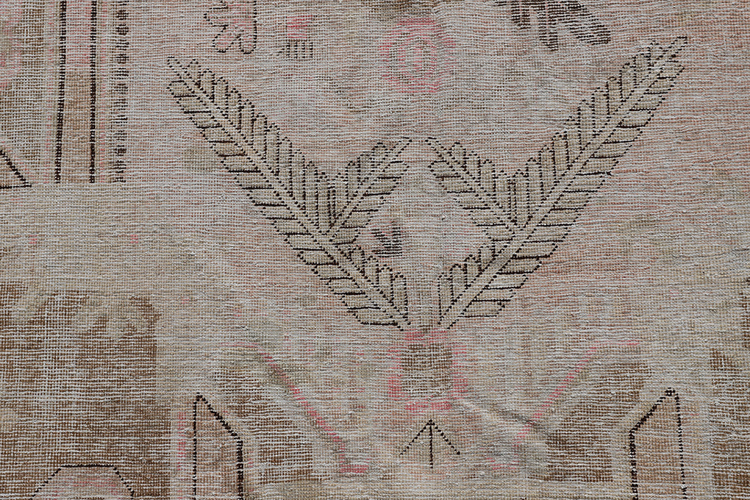6'x9' Pink and Gold Vintage Samarkand Yarkand Rug