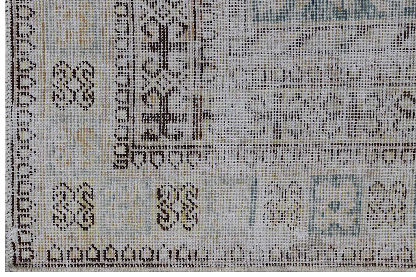 11.01 x 5.07 Antique Samarkand