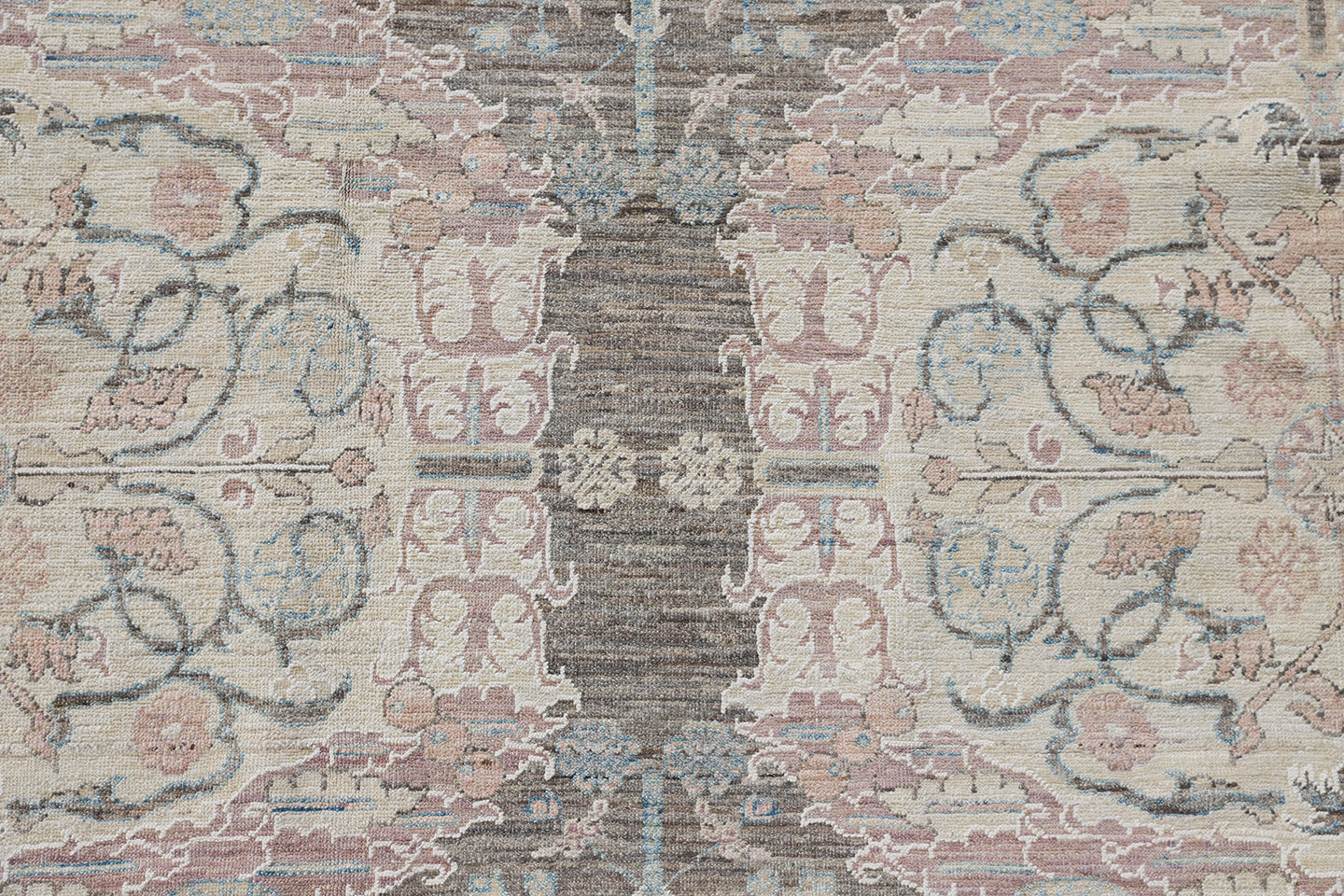 10x14 Fine Gray Spanish Design Ariana Transitional Rug