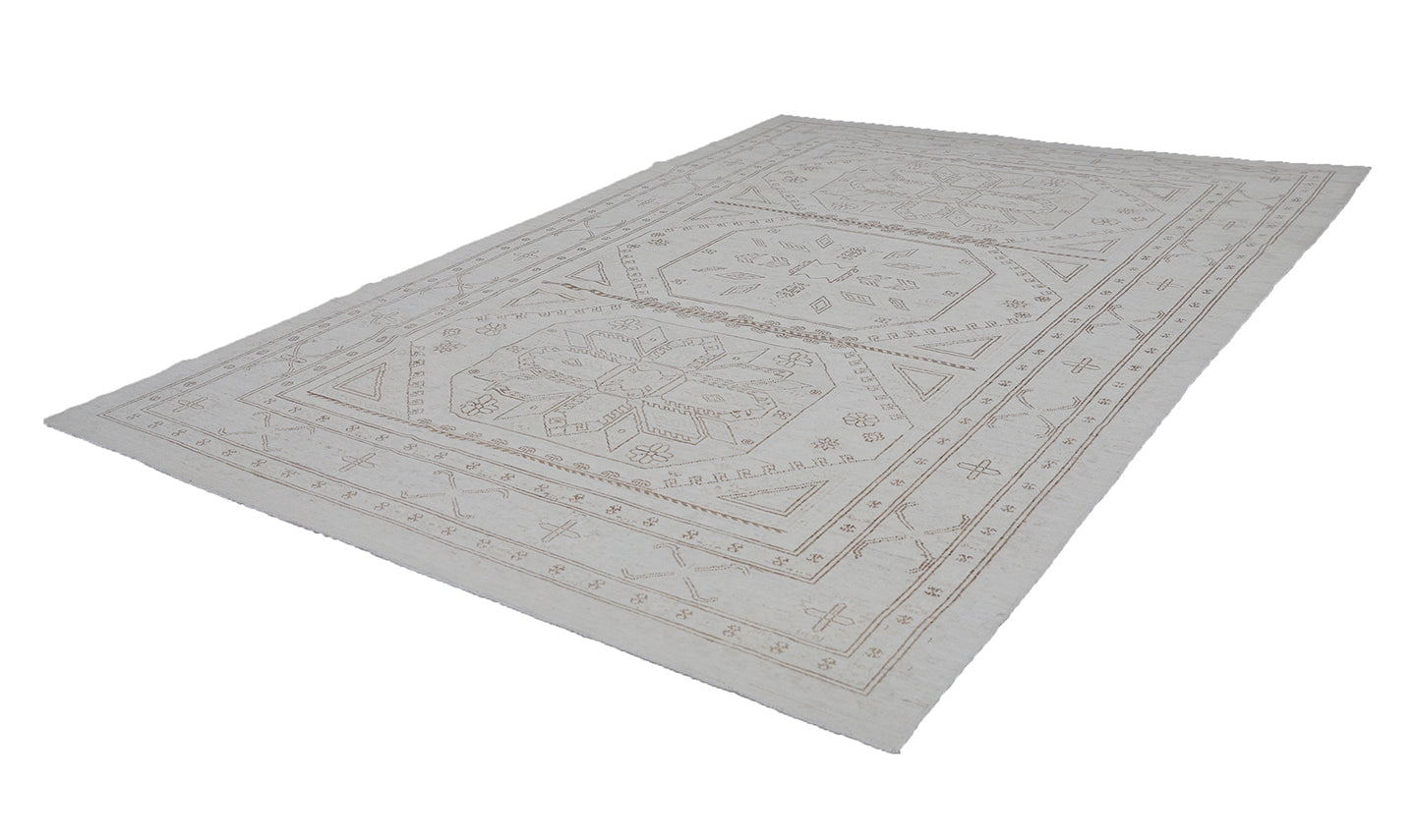 9.02 x 6.03 Kazak Design Ariana Rug