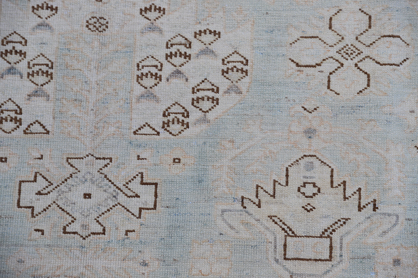 5x7 Silver Blue Brown Geometric Design Ariana Hazara Collection Rug
