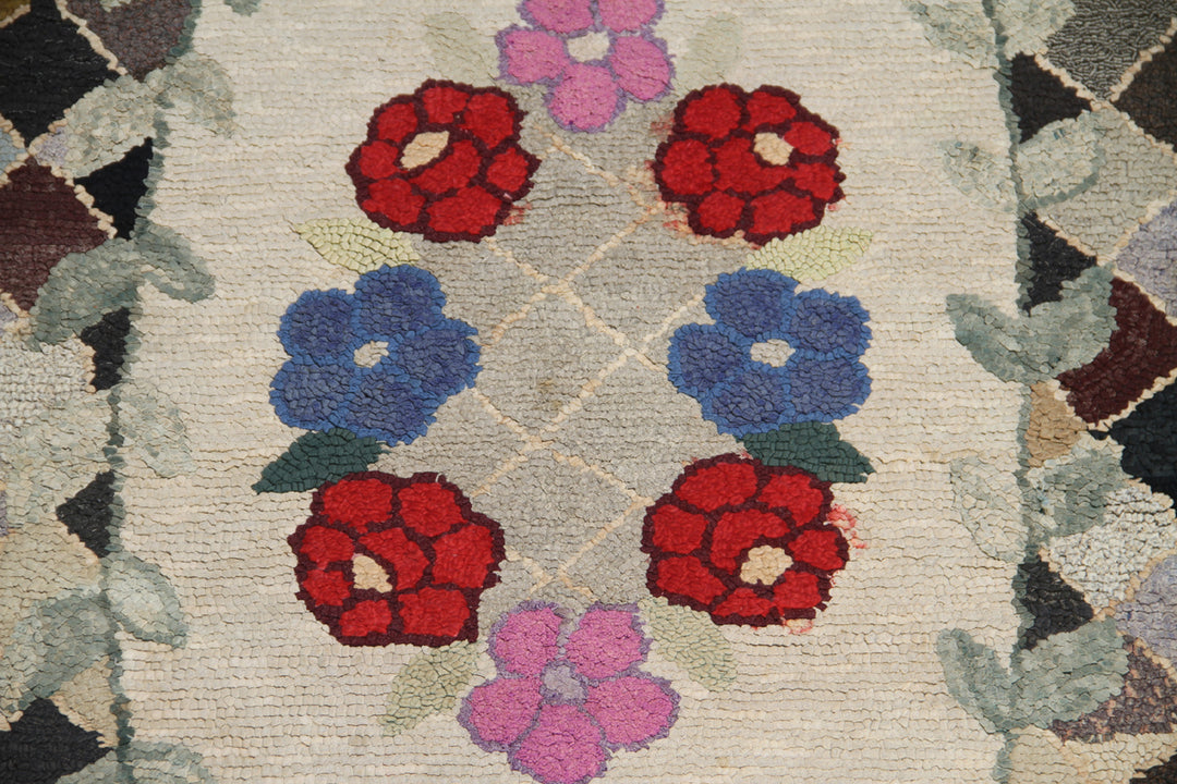 Antique Vintage American Hooked Rug
