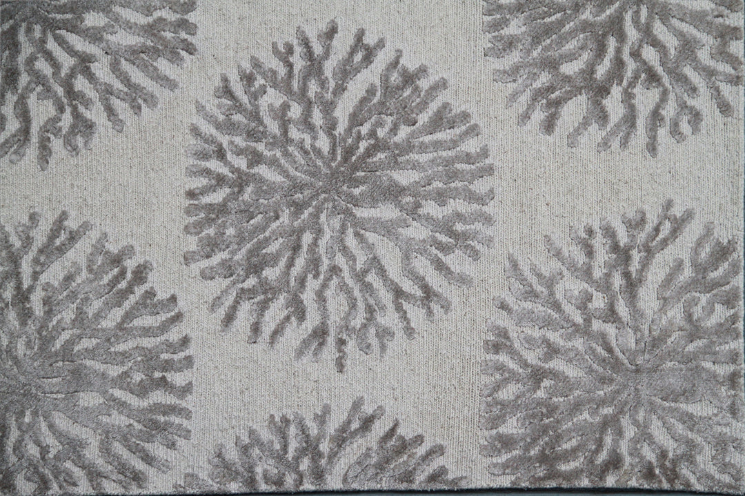 8'x10' Indian Ariana Modern